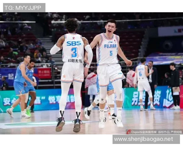 北京男篮32分狂胜山东前两节均只丢10分 范子铭15分张才仁17分