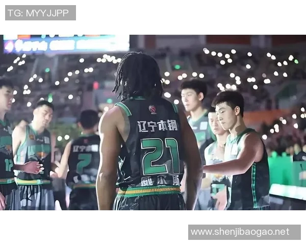 上海高价引援成水货,球迷高喊退货,辽宁男篮笑纳大礼,杨鸣如意算盘 上海高价引援成水货,球迷高喊退货,辽宁男篮笑纳大礼,杨鸣如意算盘